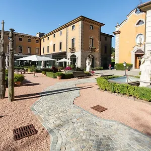 https://villa-porro-pirelli.it-lombardy.com